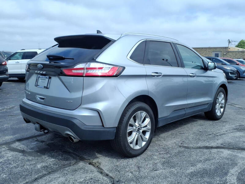 2024 Ford Edge Titanium