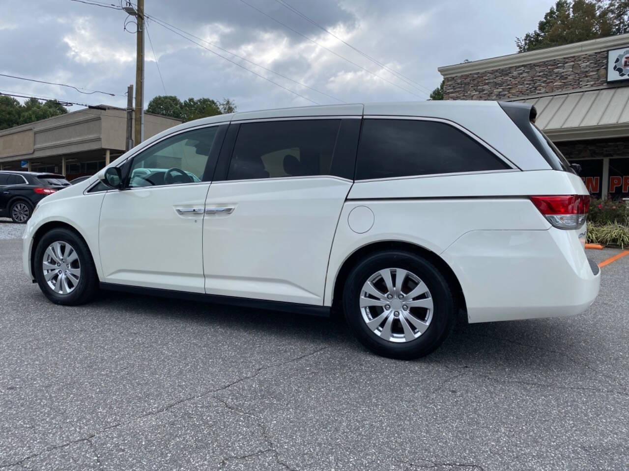 2016 Honda Odyssey for sale at Driven Pre-Owned in Lenoir, NC