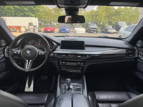 2017 BMW X6 M