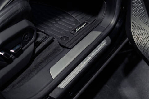 2020 Lamborghini Urus