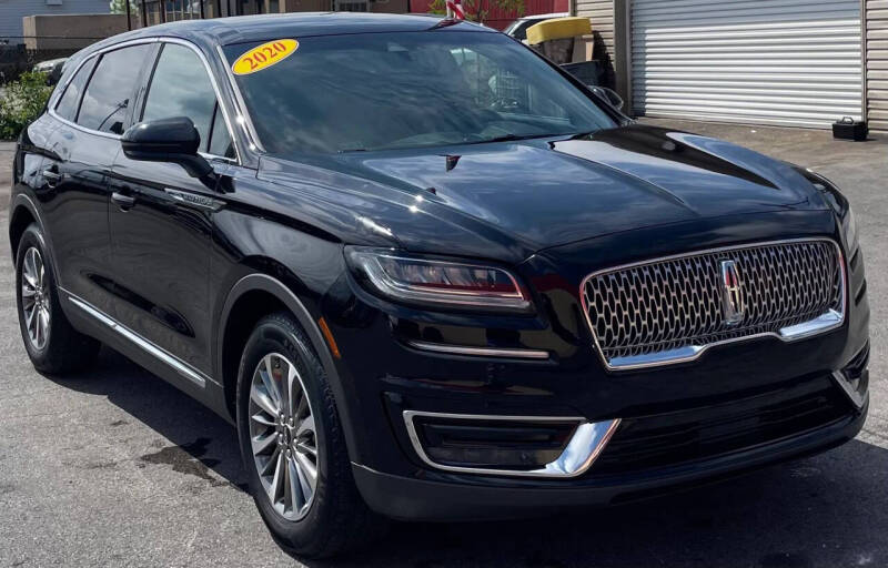 2019 Lincoln Nautilus Select