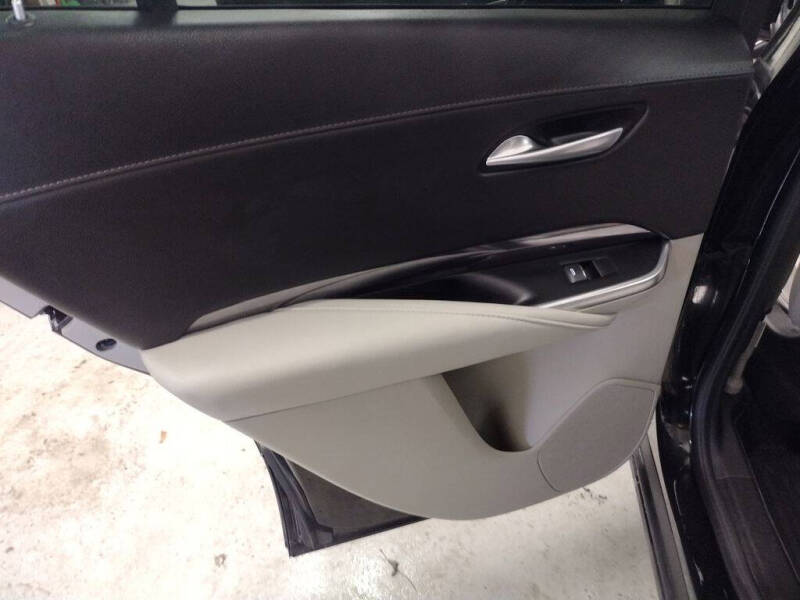 2022 Cadillac XT4 Luxury