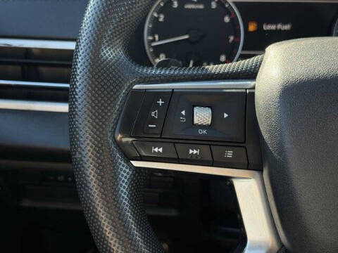 2022 Mitsubishi Outlander ES