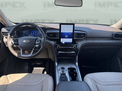 2021 Ford Explorer Platinum