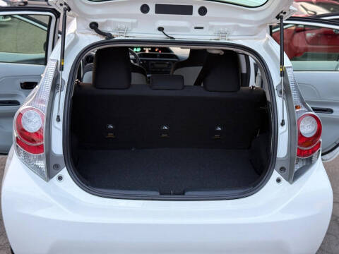 2012 Toyota Prius c One