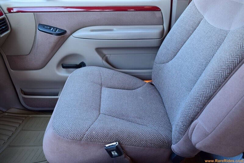 1993 Ford Bronco XLT