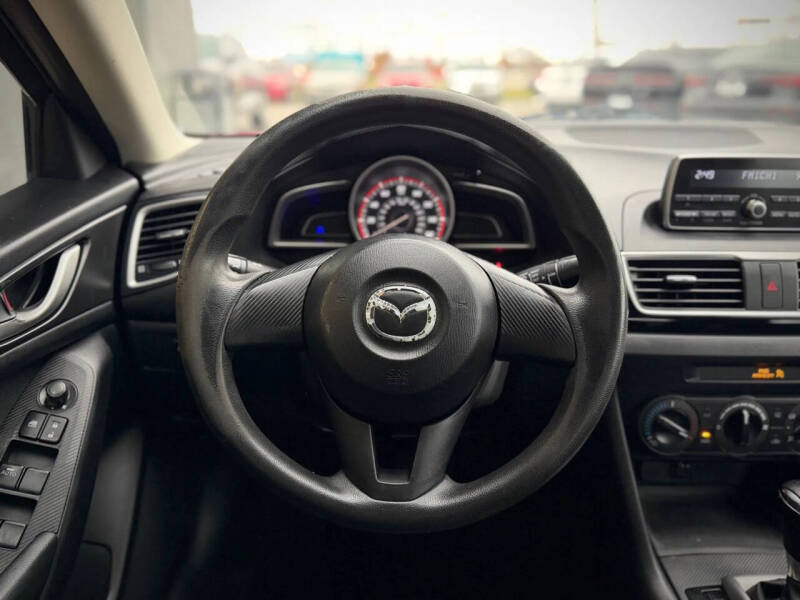 2015 Mazda MAZDA3 i SV