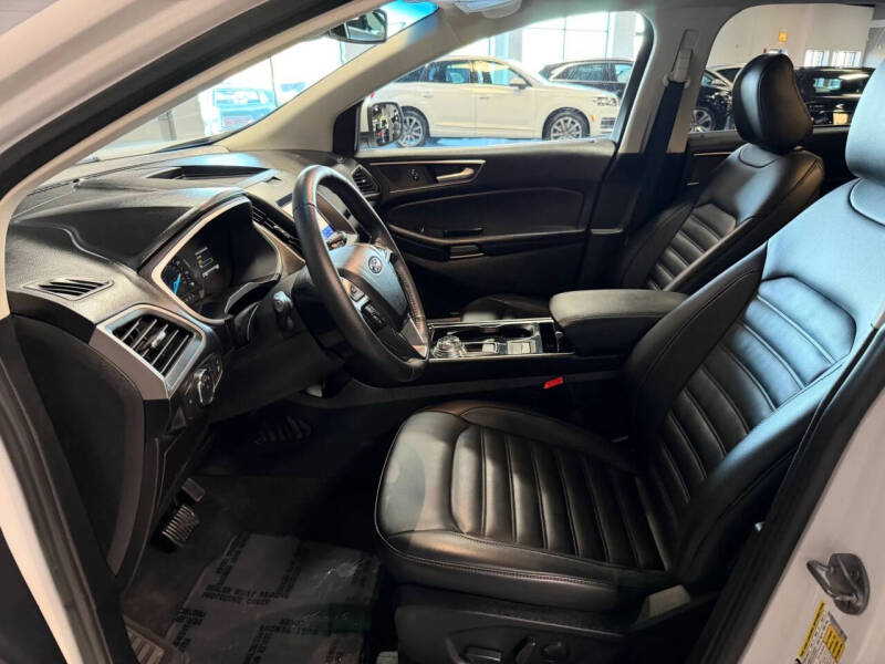 2020 Ford Edge