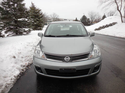 2011 Nissan Versa 1.8 S