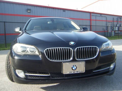 2012 BMW 5 Series 528i