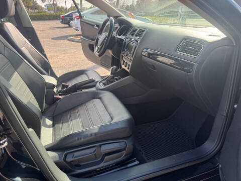 2015 Volkswagen Jetta SEL