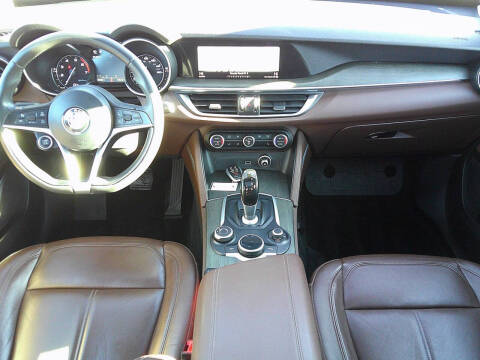 2018 Alfa Romeo Stelvio Ti