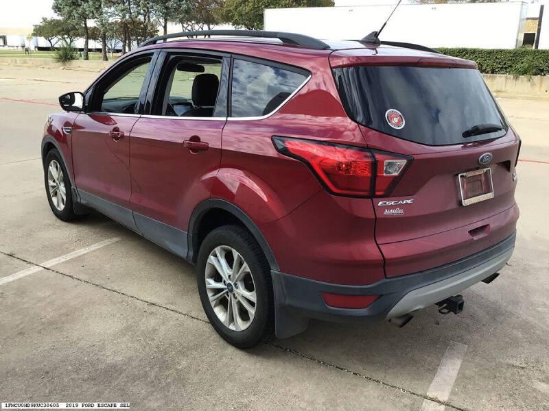 2019 Ford Escape SEL