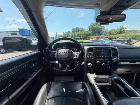 2018 RAM 1500 Night