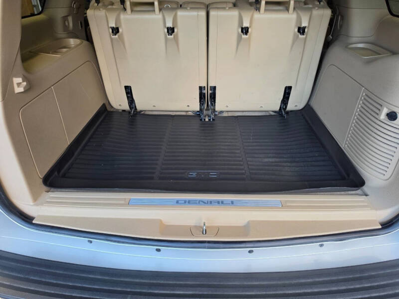 2010 GMC Yukon Denali