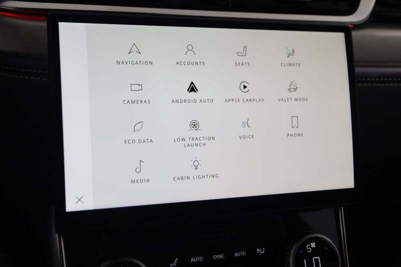 2024 Jaguar XF P250 R-Dynamic SE
