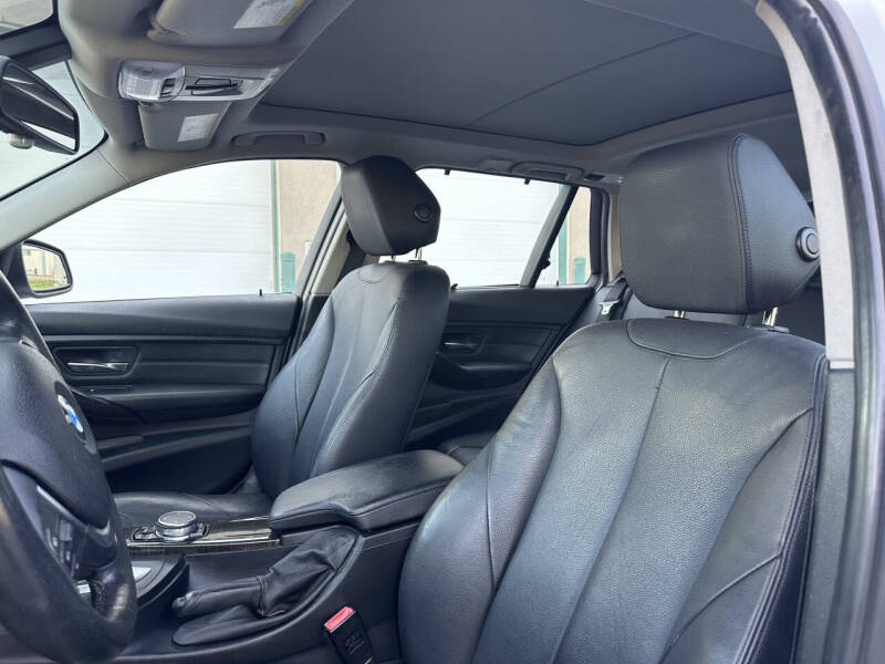 2015 BMW 3 Series 328i xDrive