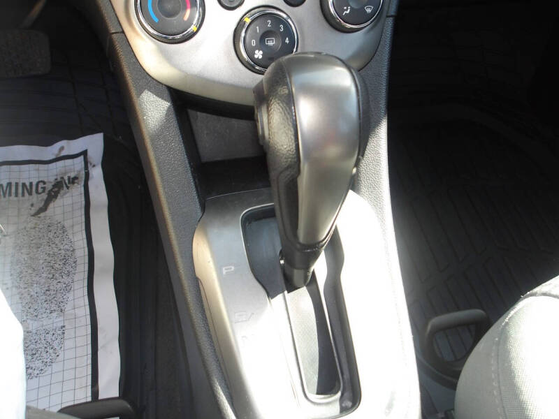 2012 Chevrolet Sonic LS