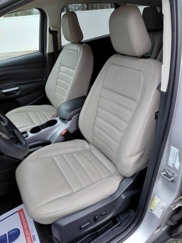 2016 Ford Escape SE