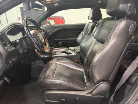 2018 Dodge Challenger SXT Plus