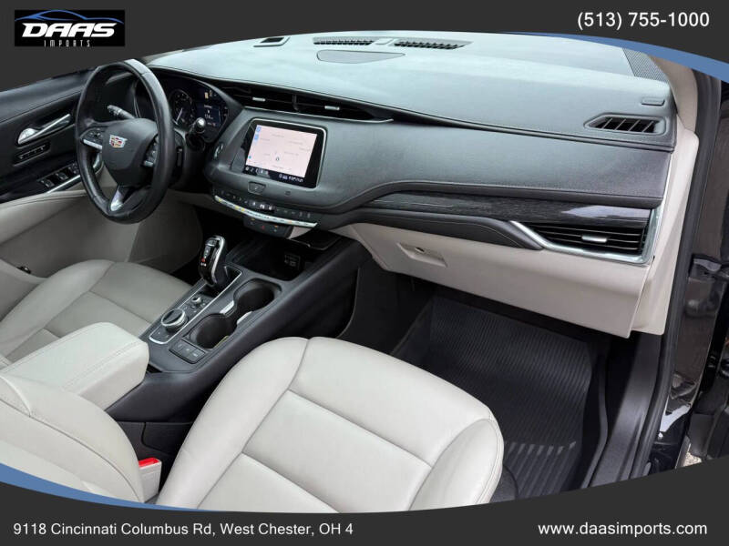 2020 Cadillac XT4 Premium Luxury