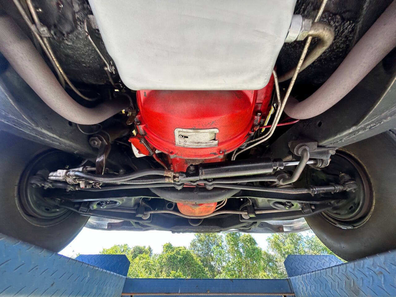 1957 Ford Fairlane 500 35