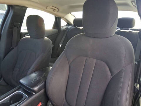 2015 Chrysler 300 Limited