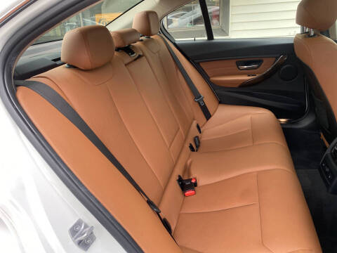 2015 BMW 3 Series 328i xDrive