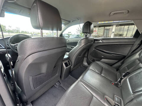 2018 Hyundai Tucson SEL Plus