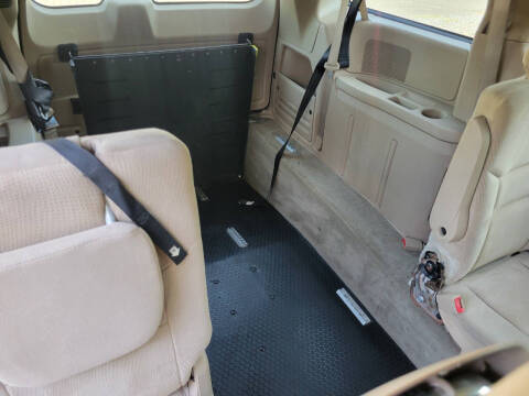 2014 Dodge WHEELCHAIR VAN