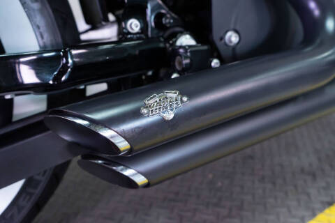 2015 Harley-Davidson Iron 883