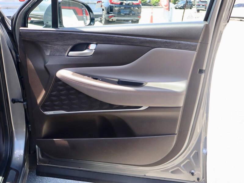 2019 Hyundai Santa Fe Ultimate 2.4L