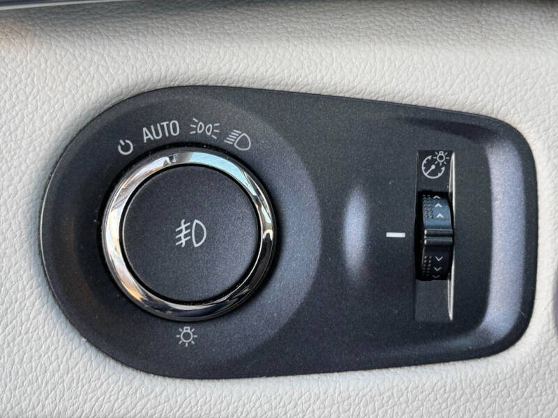 2016 Cadillac SRX Performance Collection