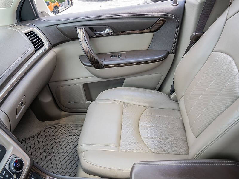 2014 GMC Acadia Denali