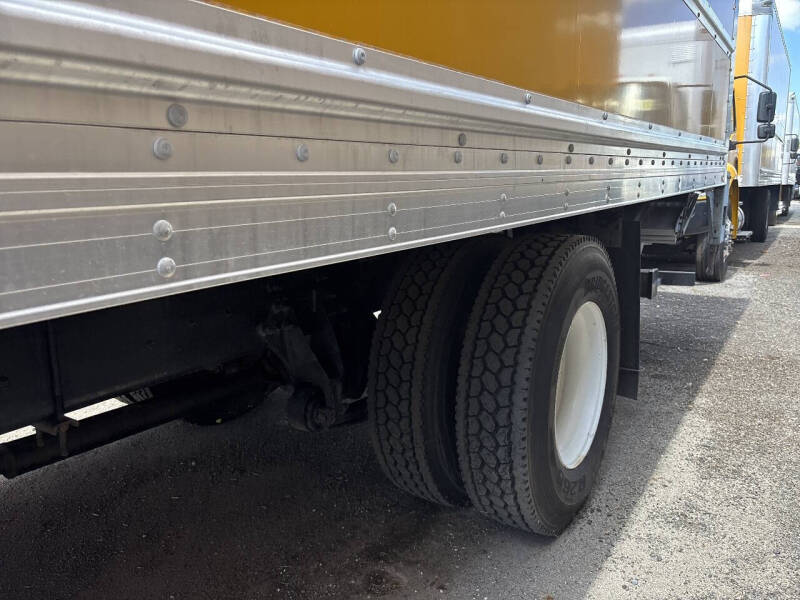 2019 International DuraStar 4300