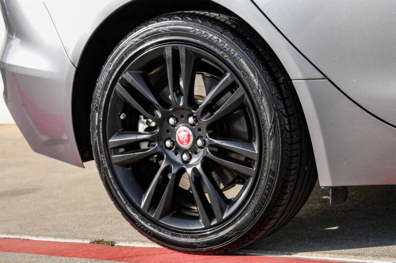 2020 Jaguar XE P250 S