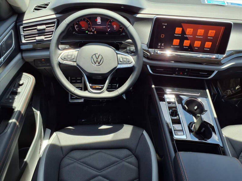 2025 Volkswagen Atlas Peak Edition 4Motion