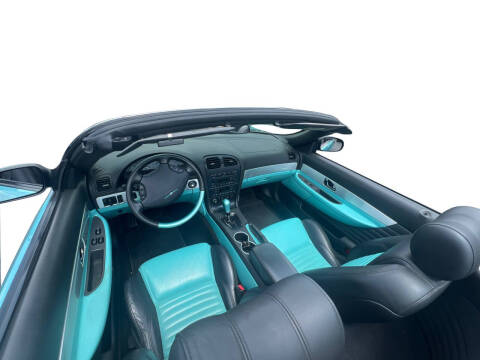 2002 Ford Thunderbird Deluxe