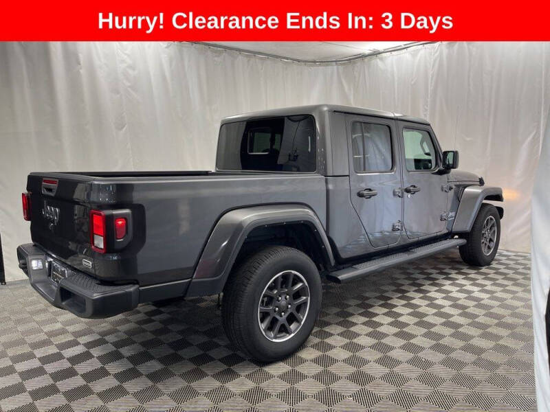 2023 Jeep Gladiator Overland