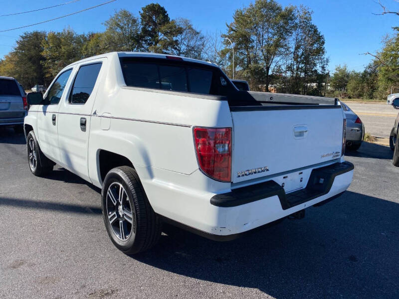 2014 Honda Ridgeline null photo 6