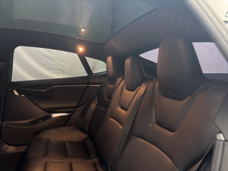 2020 Tesla Model S Long Range