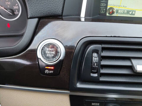 2014 BMW 5 Series 528i