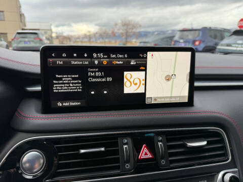 2023 Genesis G70 2.0T