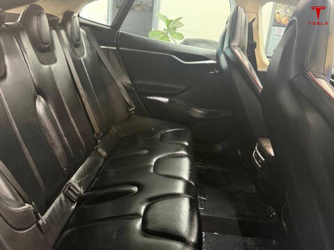 2013 Tesla Model S Performance