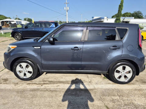 2016 Kia Soul +