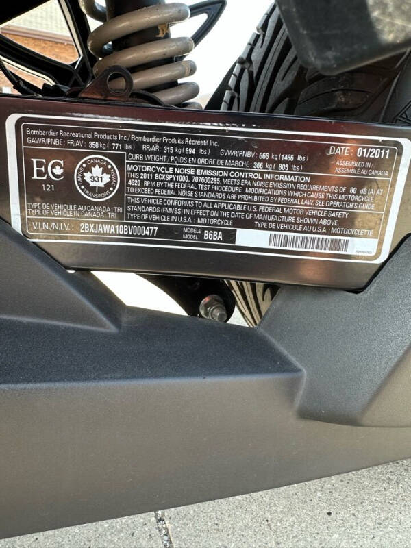 2011 Can-Am SPYDER ROADSTER