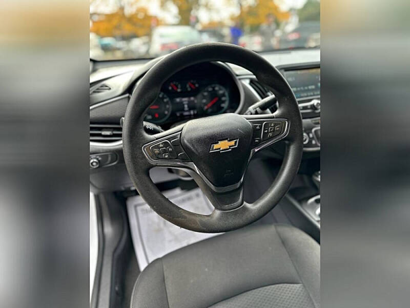 2018 Chevrolet Malibu LS