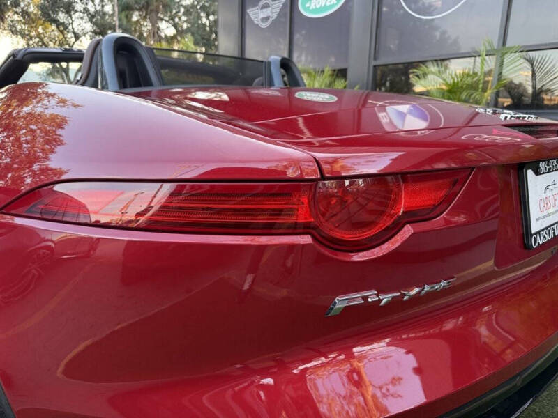 2015 Jaguar F-TYPE V8 S