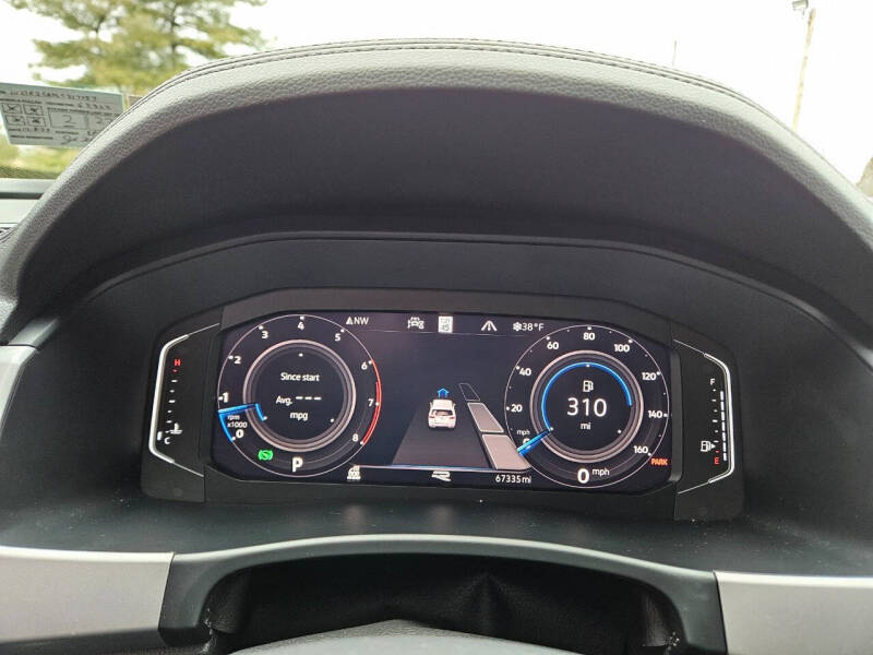 2020 Volkswagen Atlas Cross Sport V6 SEL Premium R-Line 4Motion