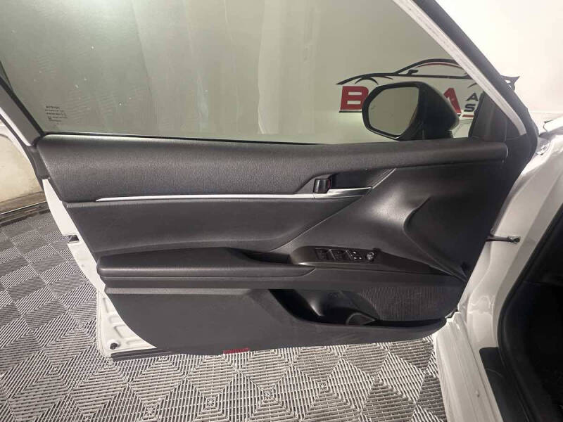 2022 Toyota Camry Hybrid